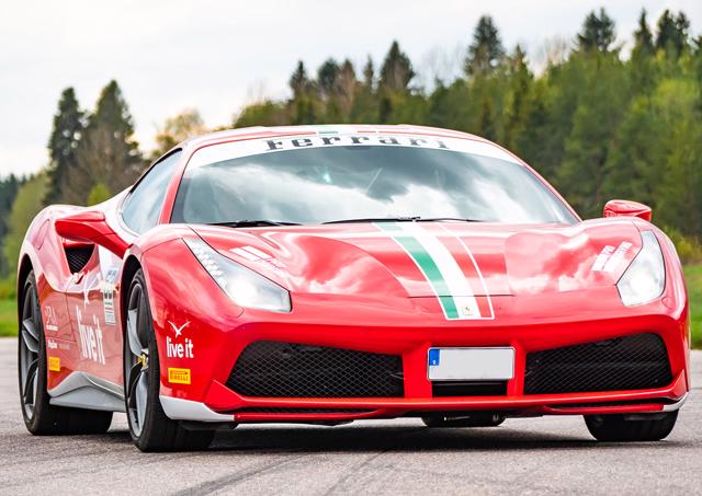 Kör Ferrari Lamborghini